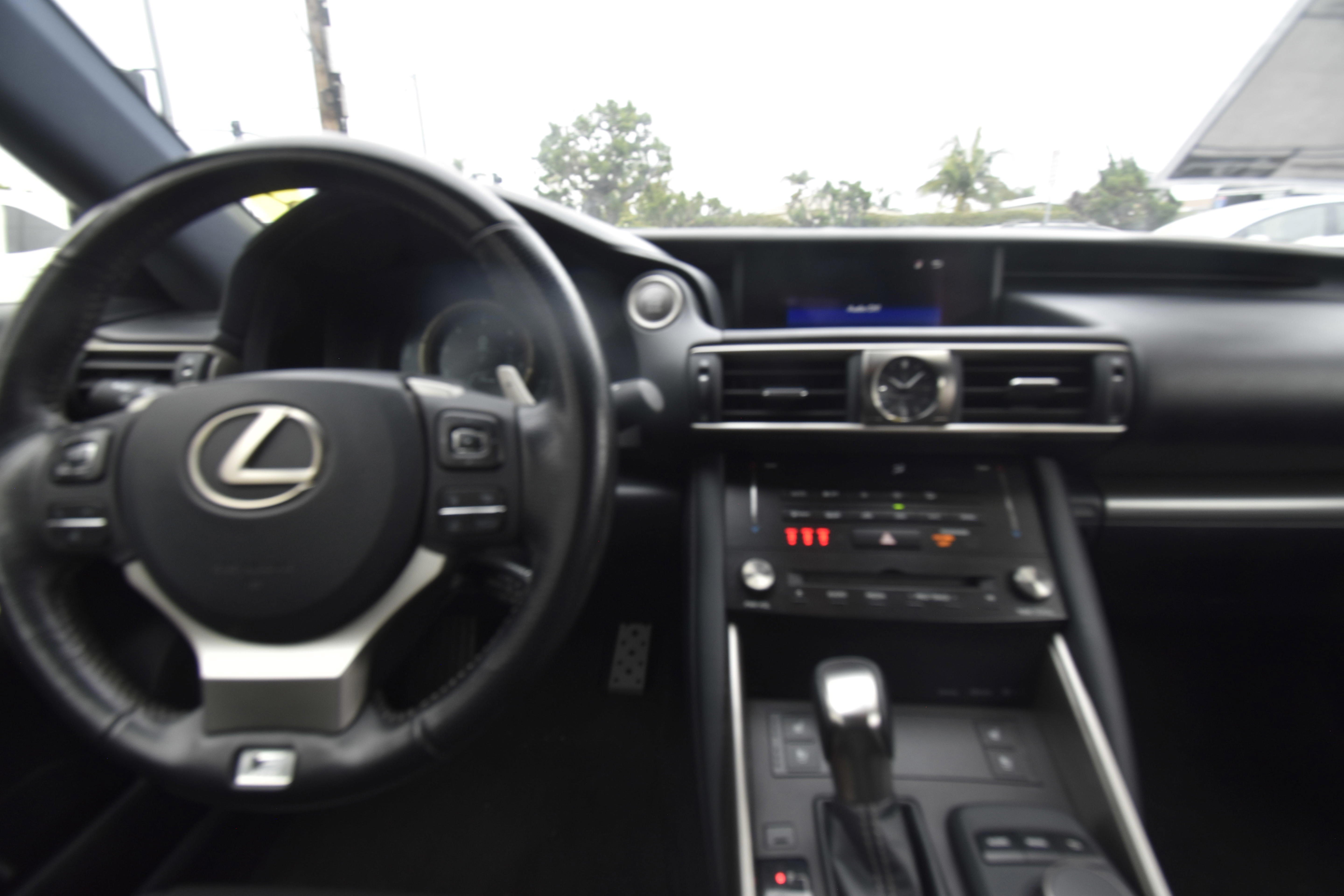 Used 2017 Lexus IS 200t F Sport w/ F Sport Package RWD image 7