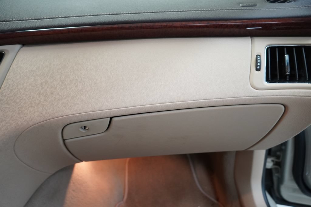 Used 2011 Cadillac CTS Luxury AWD/4WD image 33