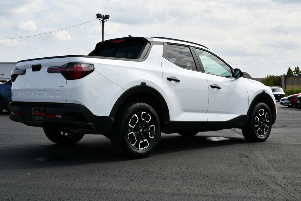Used 2024 Hyundai Santa Cruz SEL w/ Activity Package AWD/4WD image 7