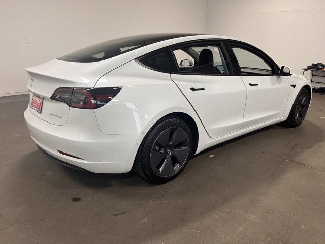 Used 2022 Tesla Model 3 Long Range image 3