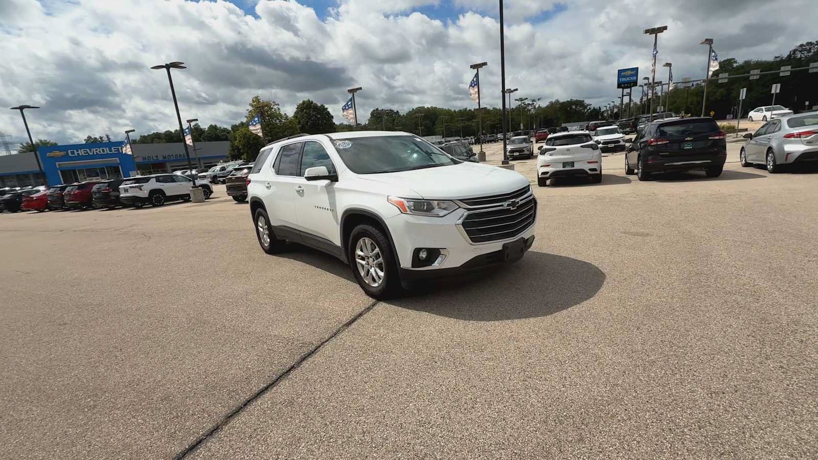 Certified 2019 Chevrolet Traverse LT AWD/4WD image 2
