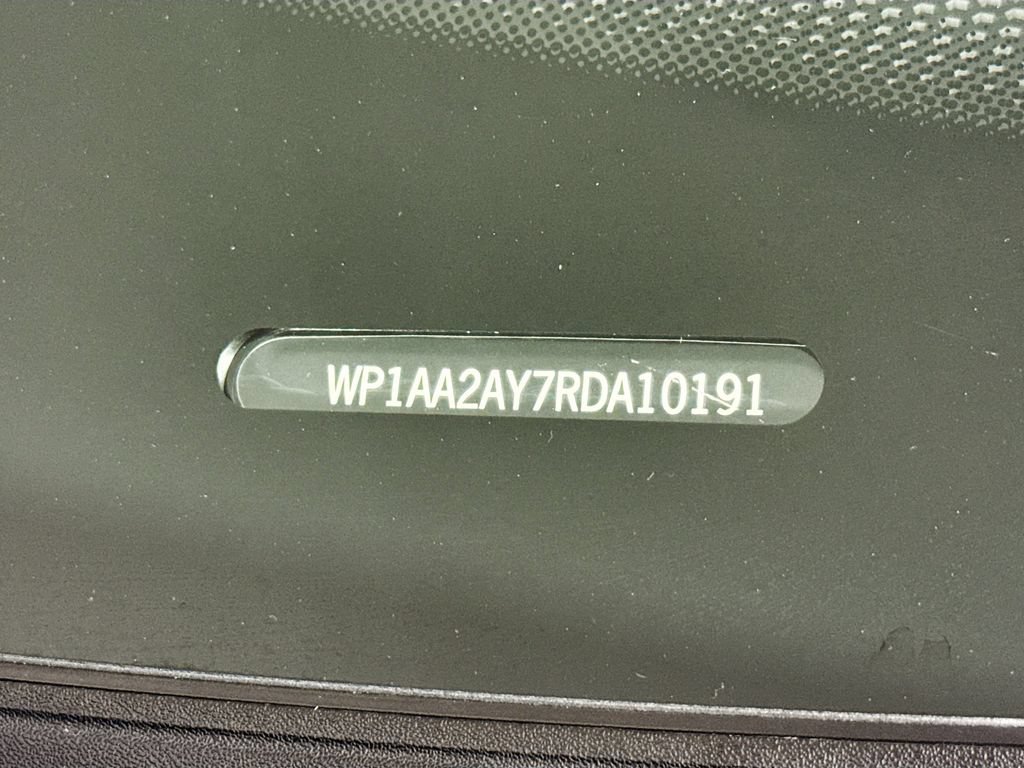Certified 2024 Porsche Cayenne AWD/4WD image 29