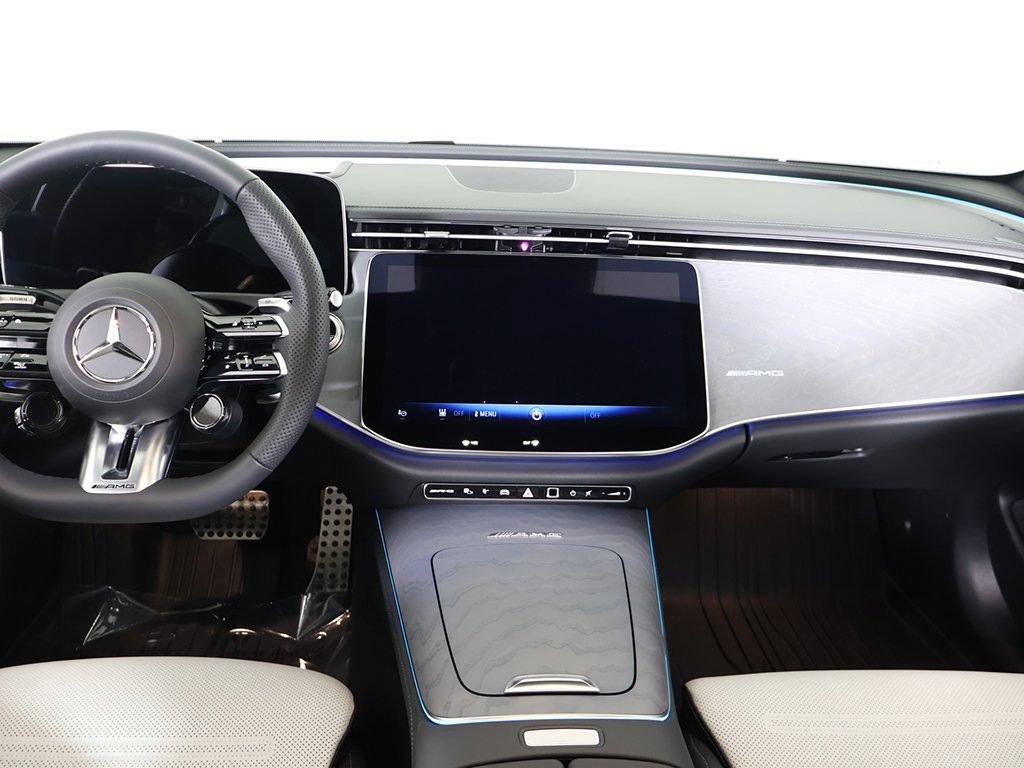 Used 2026 Mercedes-Benz E 53 AMG e 4MATIC Sedan image 41