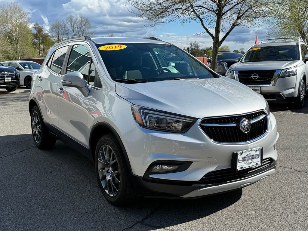 Used 2019 Buick Encore Sport Touring image 7