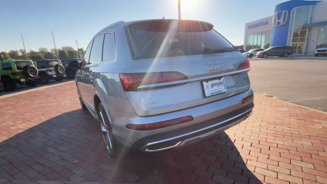 Used 2024 Audi Q7 3.0T Premium Plus AWD/4WD image 8