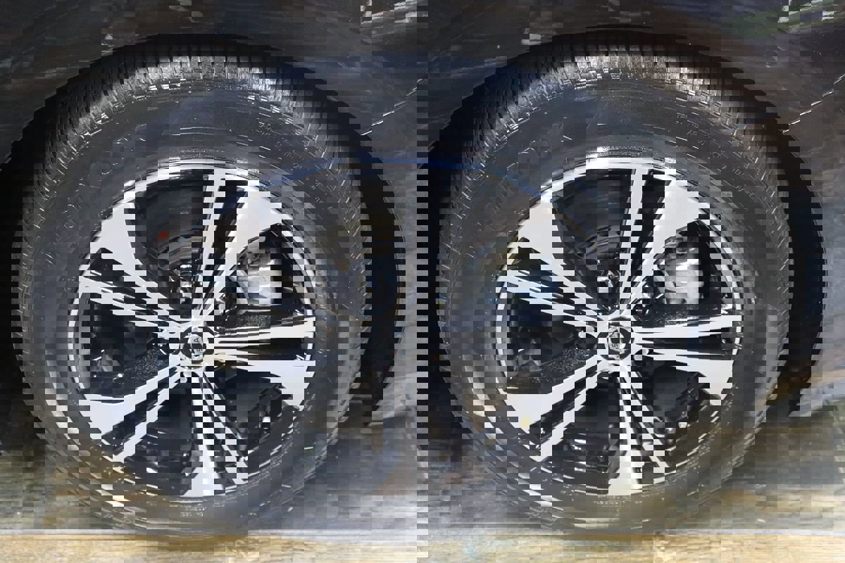 Used 2021 Nissan Sentra SV image 24