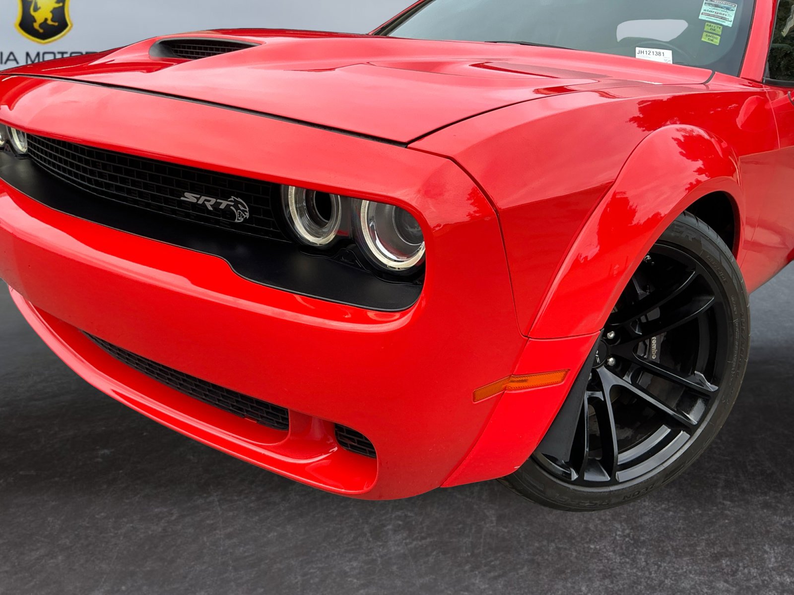 Used 2018 Dodge Challenger SRT Hellcat image 9