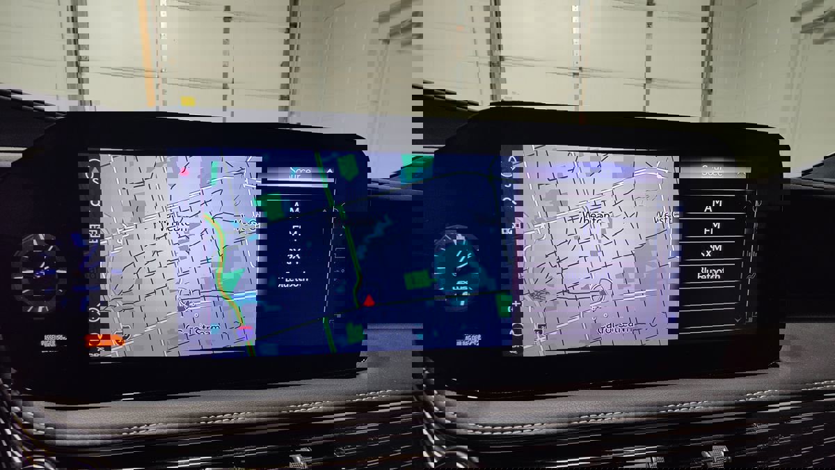 Used 2022 Lexus LS 500 F Sport w/ Accessory Package (Z1) image 40