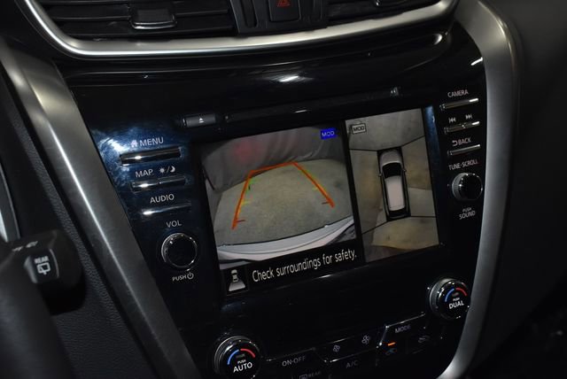 Used 2024 Nissan Murano SV image 16