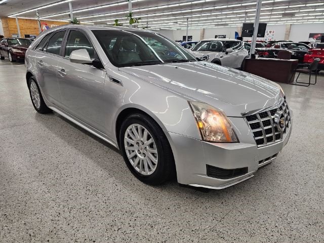Used 2013 Cadillac CTS Luxury image 3