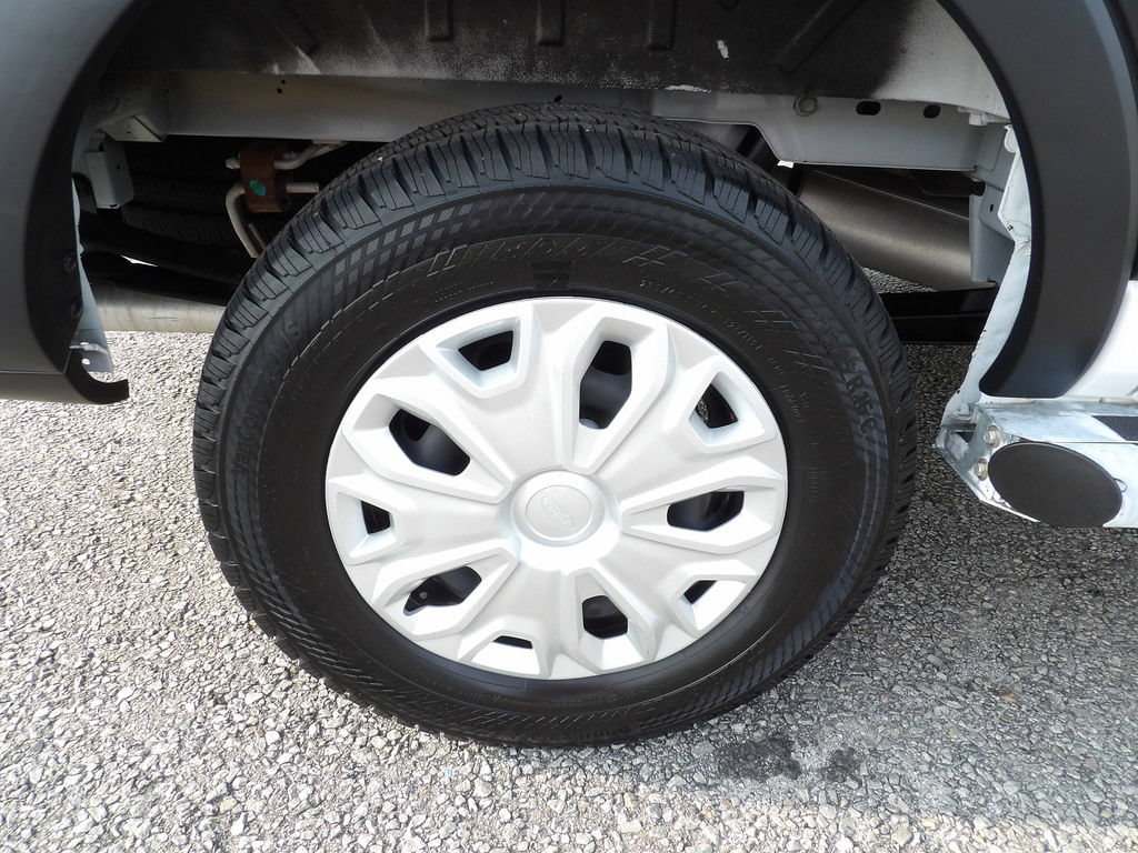 Used 2025 Ford Transit 250 Low Roof w/ Exterior Upgrade Package RWD image 49