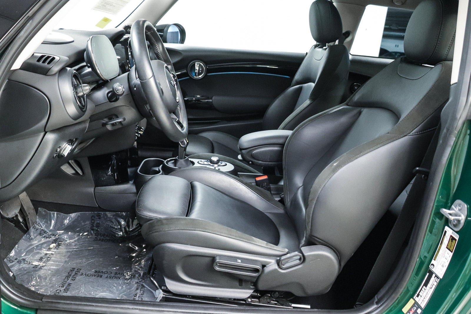 Certified 2024 MINI Cooper SE FWD image 17