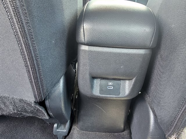 Used 2023 Nissan Versa SV FWD image 18