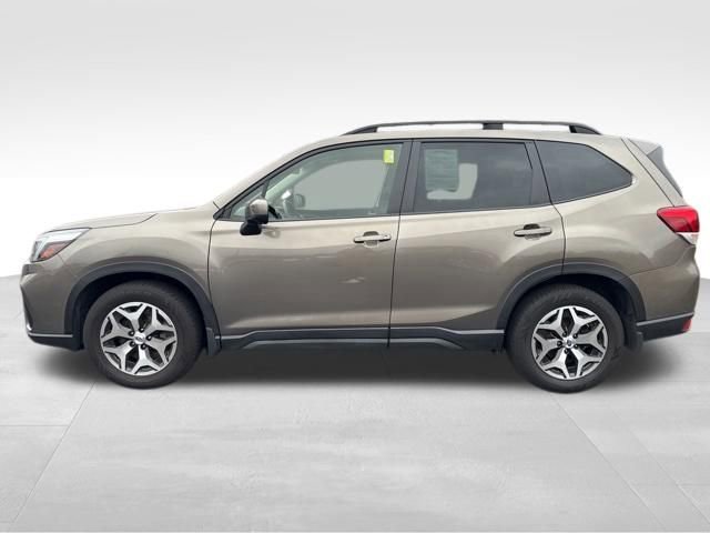 Used 2021 Subaru Forester Premium image 5