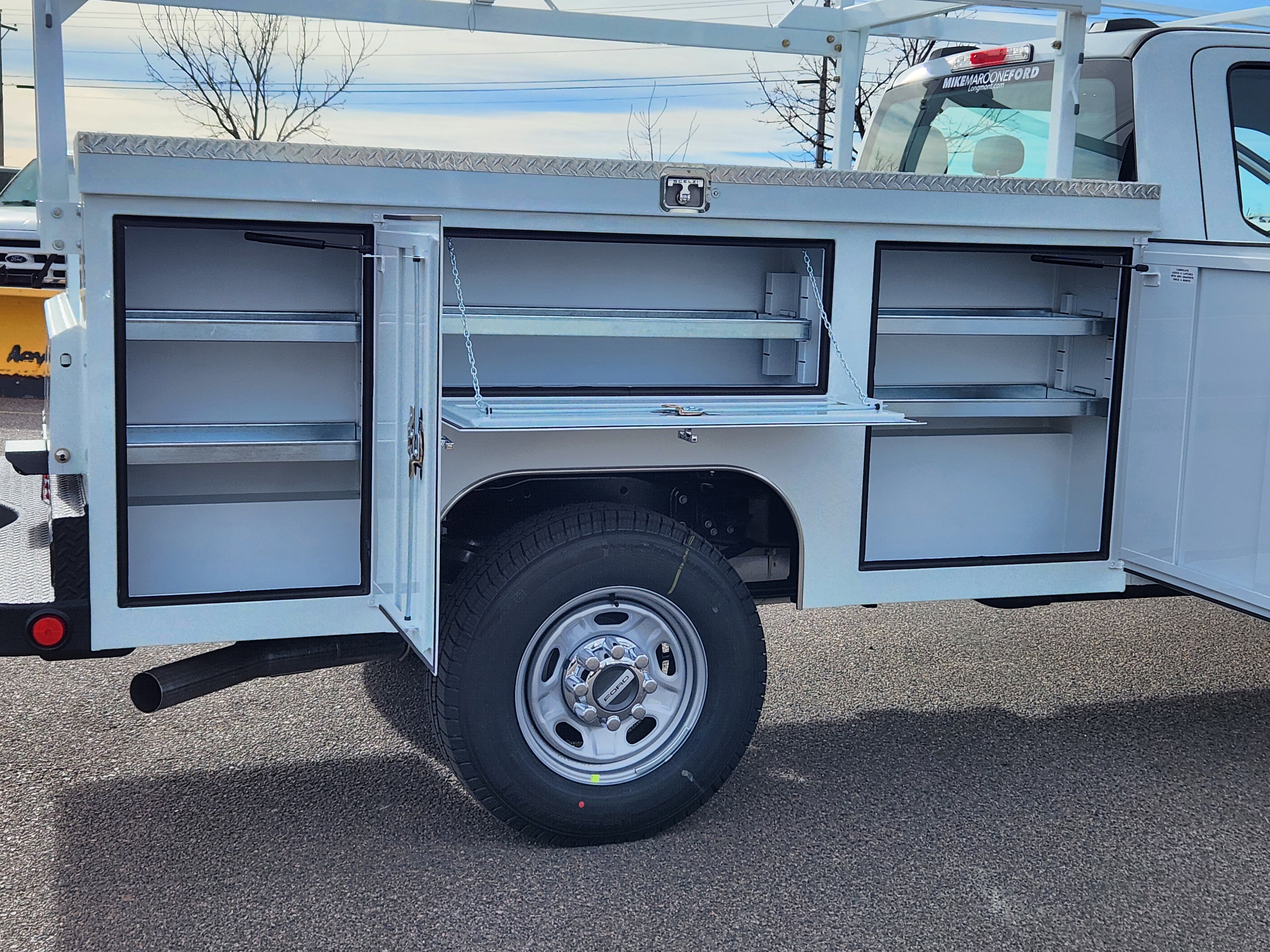 New 2026 Ford F250 XL w/ XL Chrome Package image 11