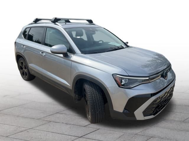 Used 2025 Volkswagen Taos SEL w/ Taos Adventure Package (SXB)