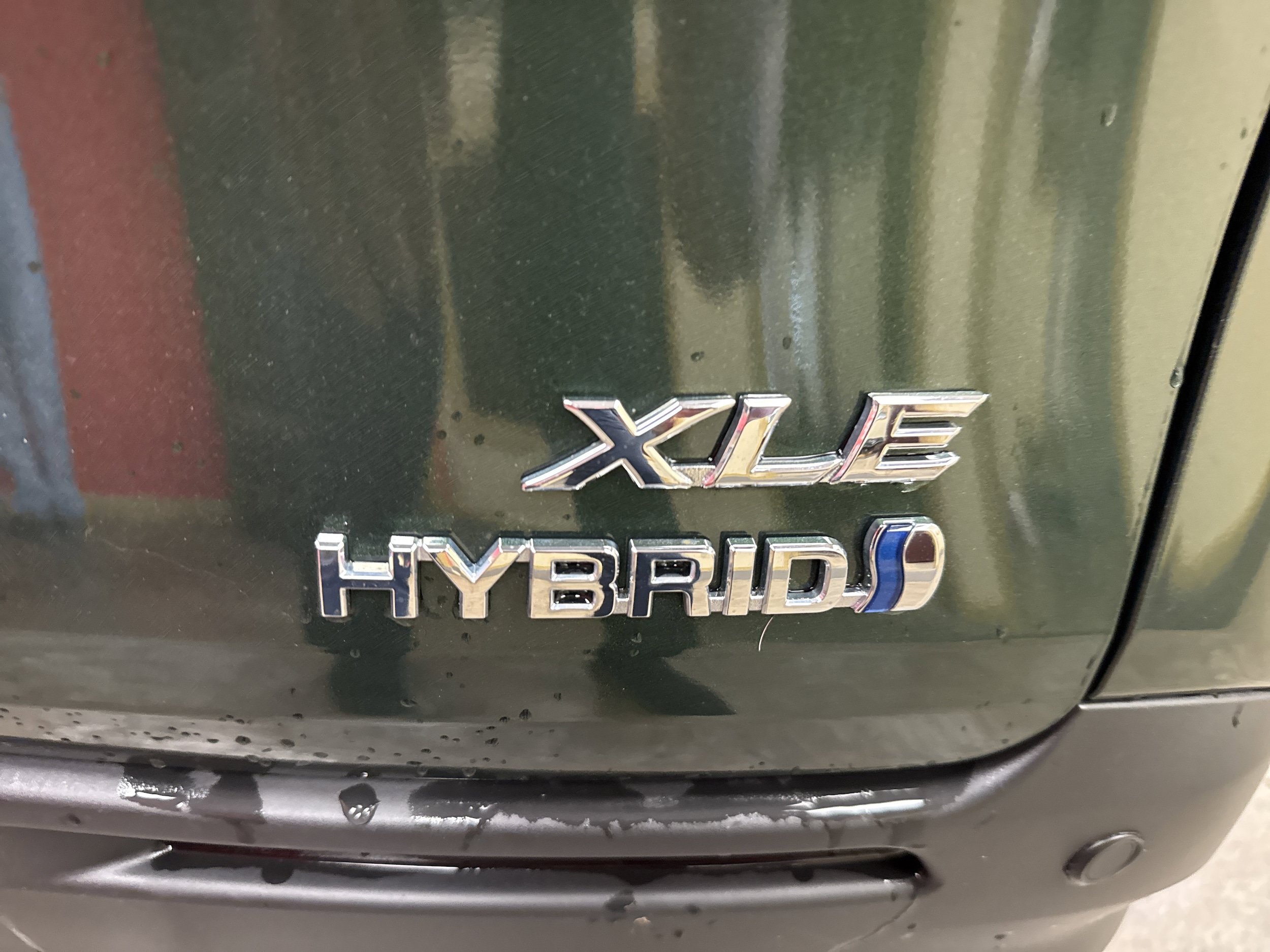Used 2024 Toyota Sienna XLE w/ XLE Plus Package AWD/4WD image 11