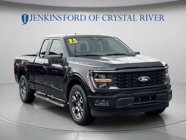 Used 2025 Ford F150 STX w/ Equipment Group 200A RWD image 15