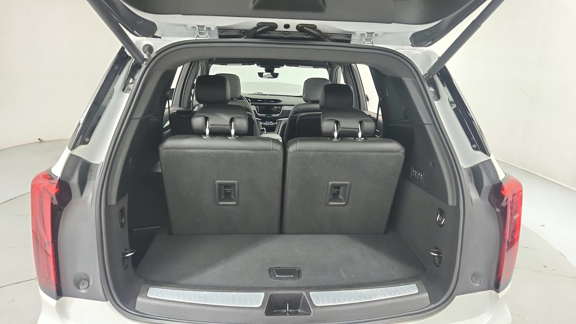 Certified 2020 Cadillac XT6 Premium Luxury AWD/4WD image 25