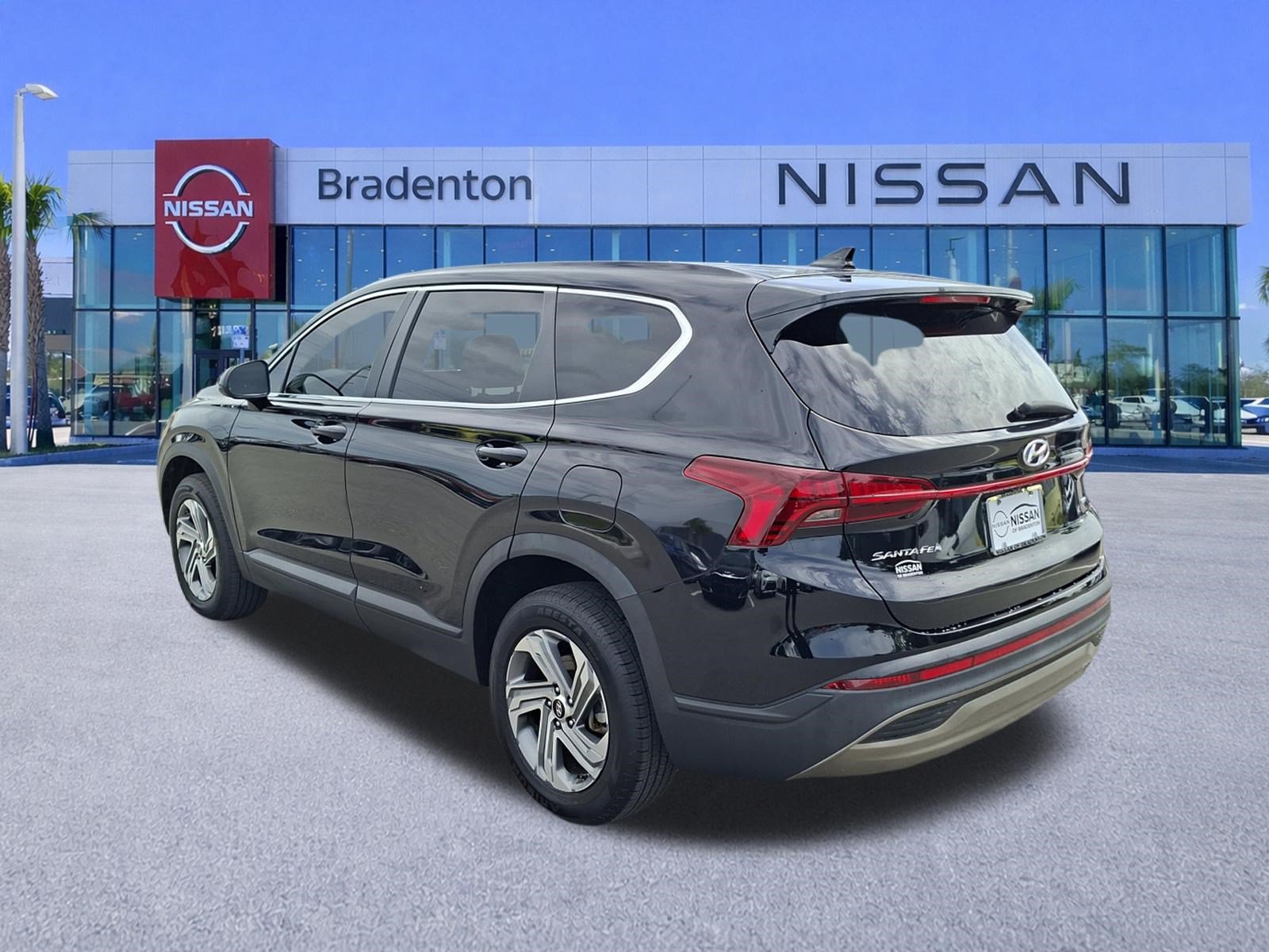 Used 2021 Hyundai Santa Fe SE AWD/4WD image 7