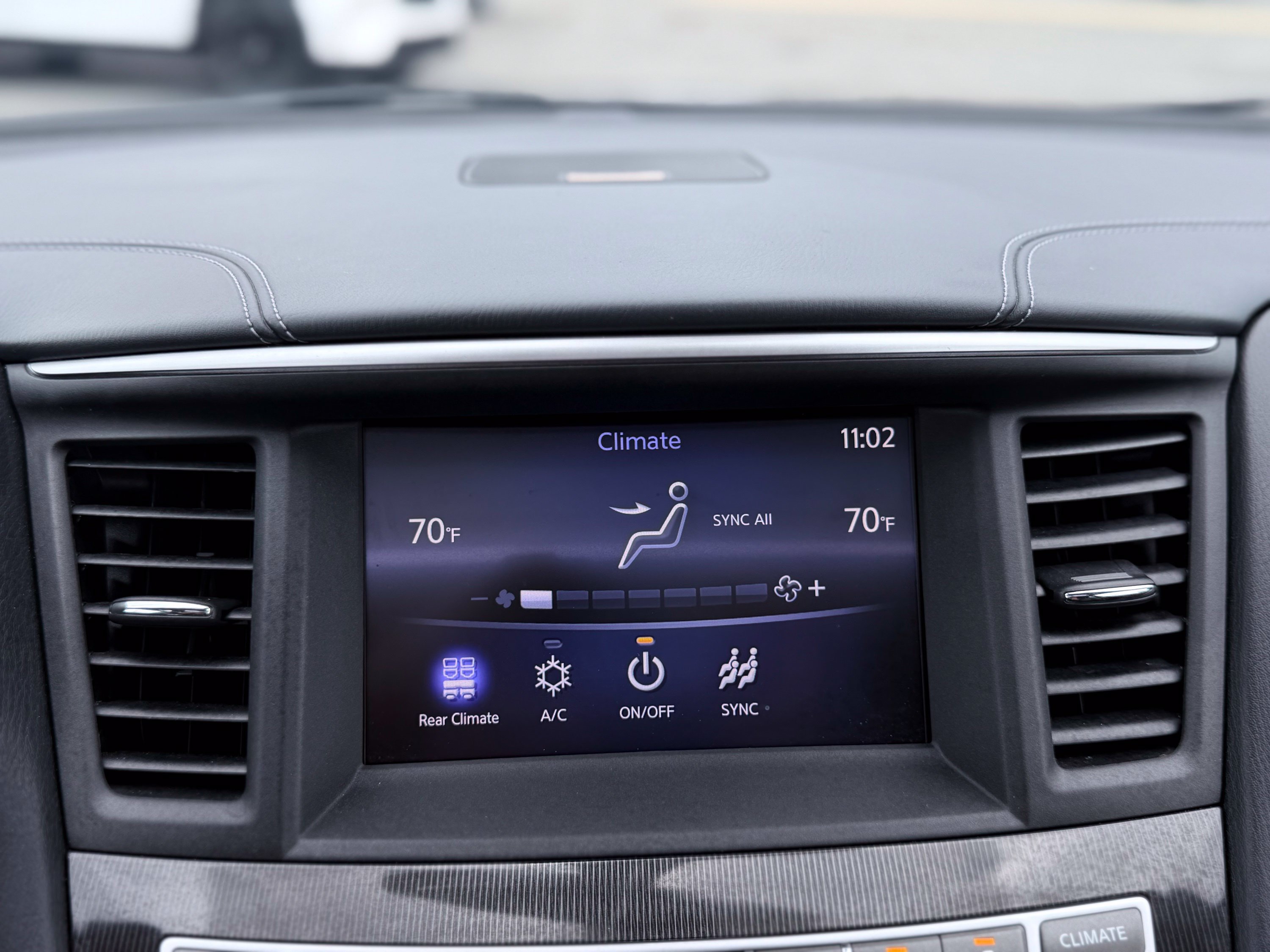 Used 2019 INFINITI QX60 Luxe w/ Essential Package AWD/4WD image 35