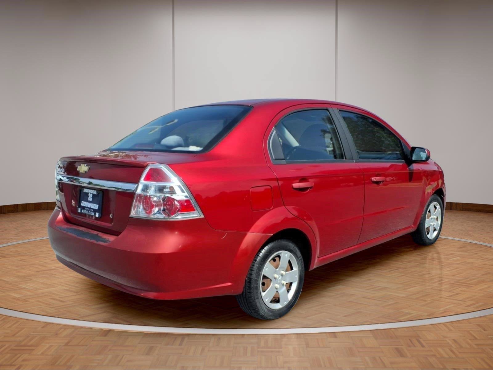 Used 2011 Chevrolet Aveo LT FWD image 6