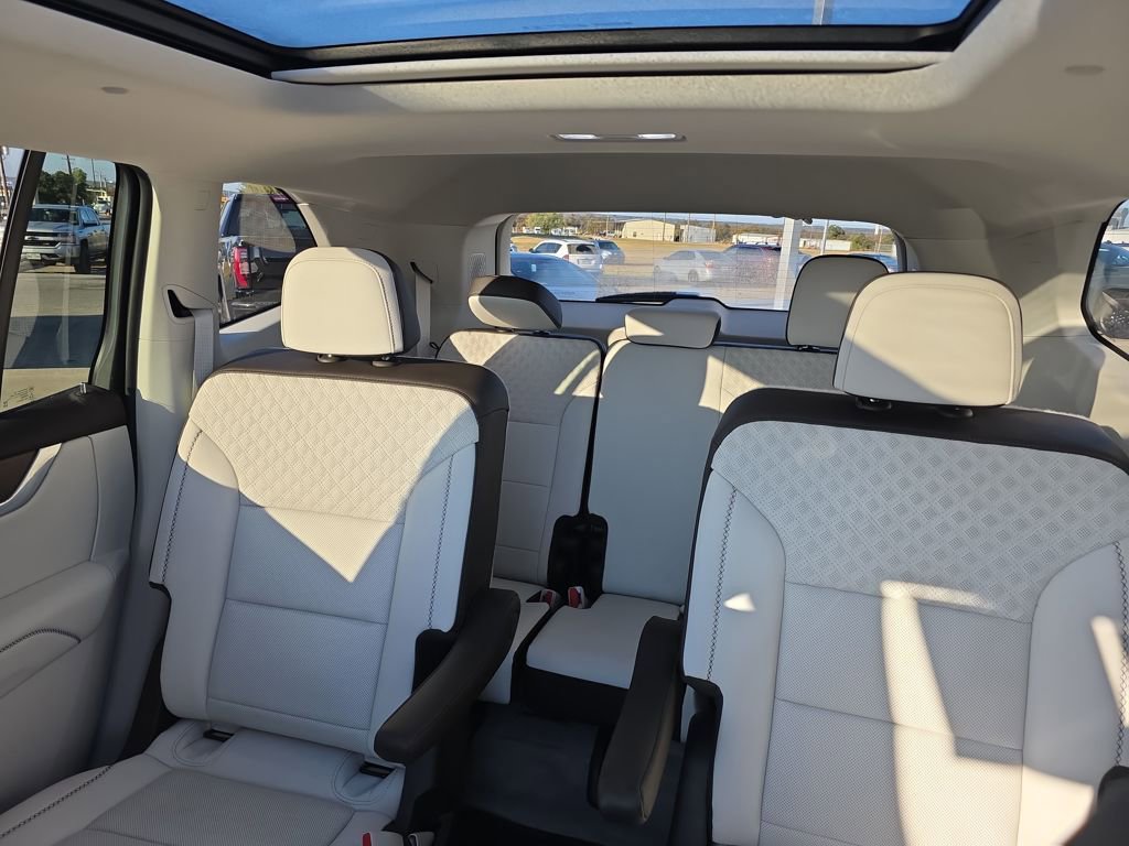 Certified 2024 GMC Acadia Denali w/ Super Cruise Package image 7