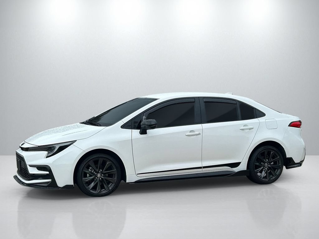 Used 2025 Toyota Corolla SE FWD image 8