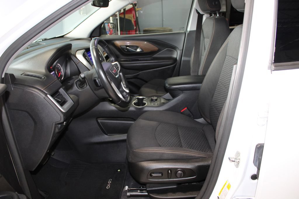 Used 2020 GMC Terrain SLE w/ Driver Convenience Package AWD/4WD image 8