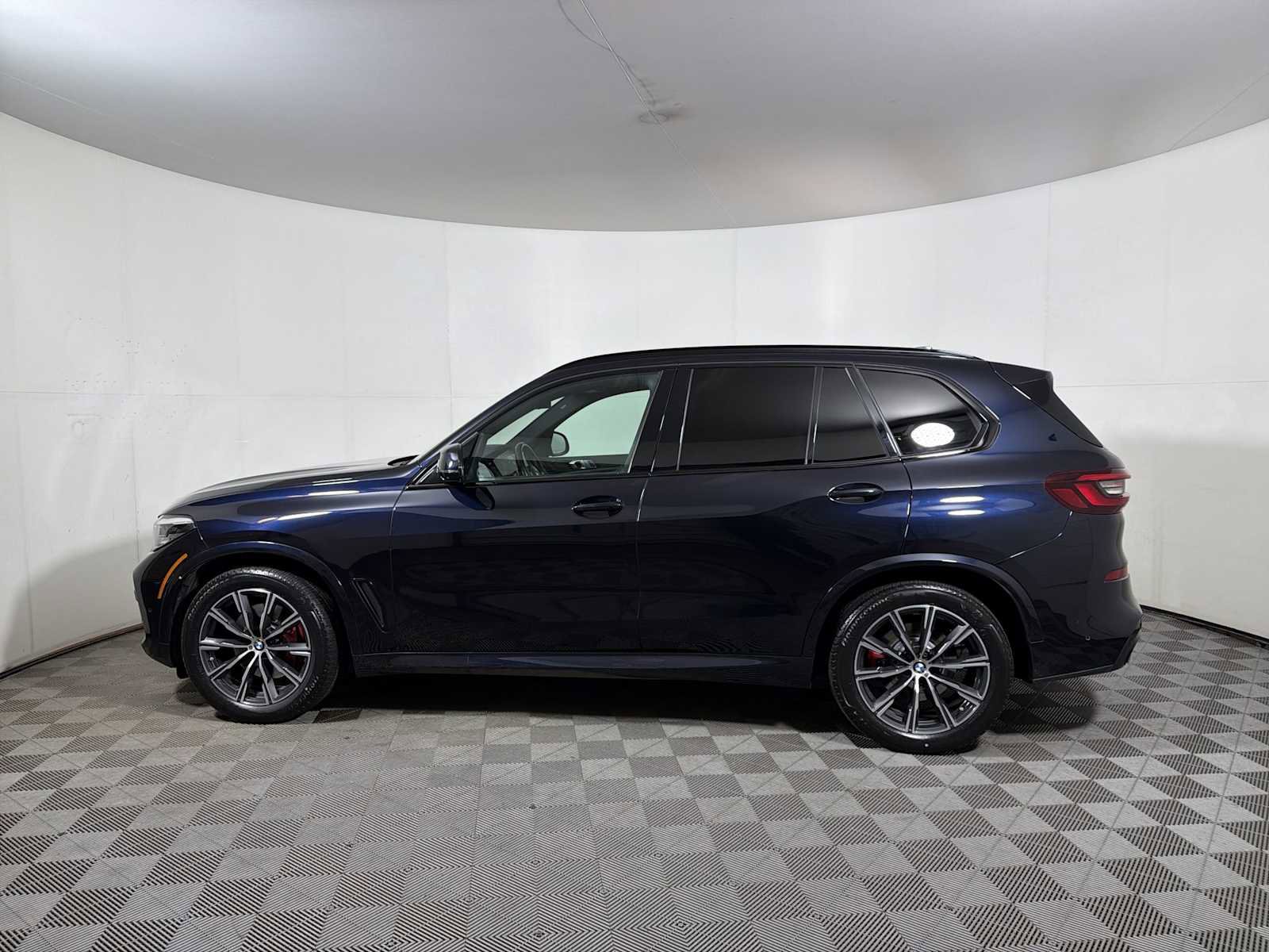 Certified 2023 BMW X5 xDrive40i w/ M Sport Package image 4