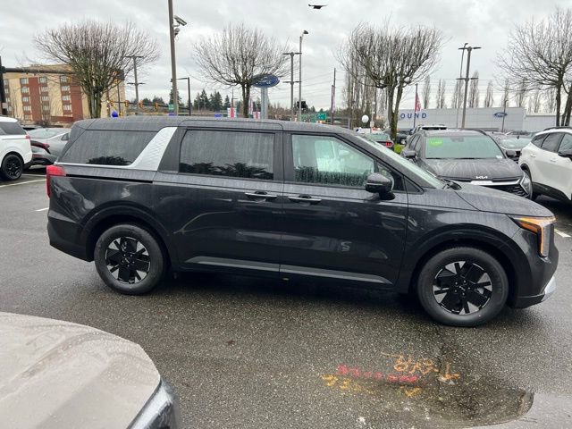 New 2026 Kia Carnival LXS image 6