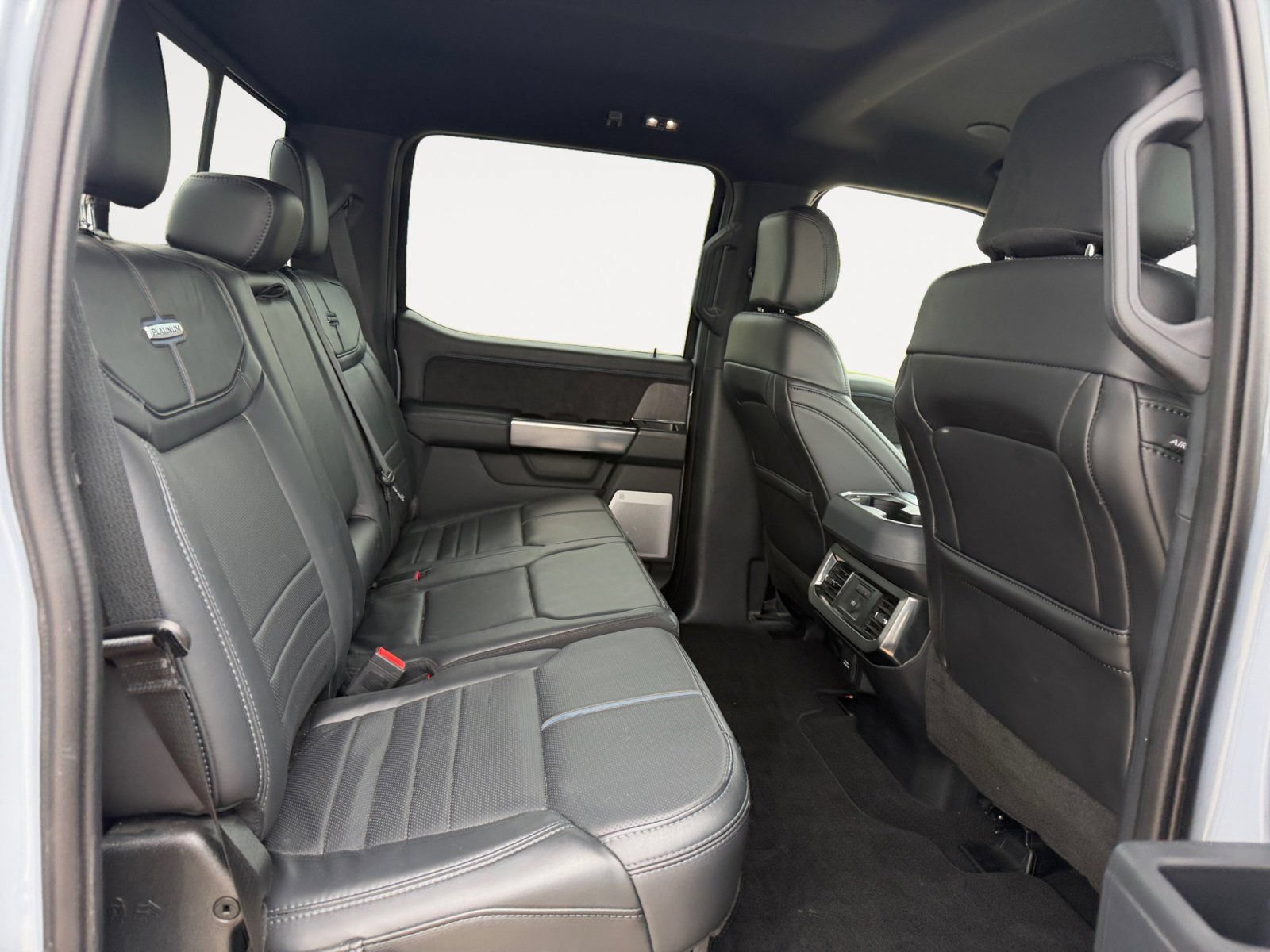 Used 2025 Ford F250 Platinum AWD/4WD image 13