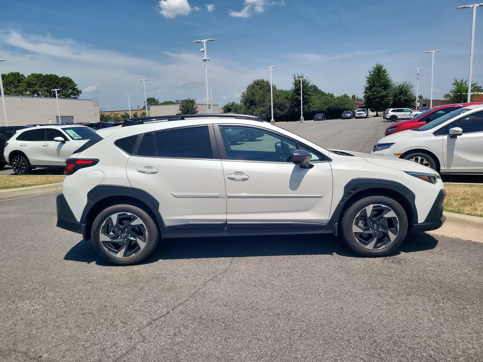 Used 2024 Subaru Crosstrek 2.5i Limited AWD/4WD image 2
