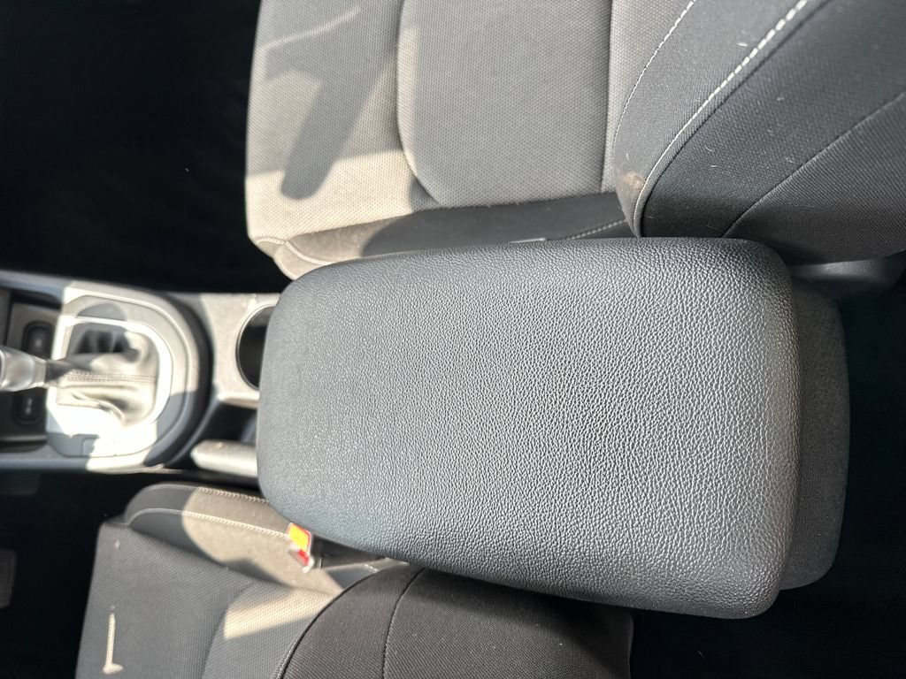 Certified 2024 Kia Forte LXS w/ LXS Technology Package FWD image 19