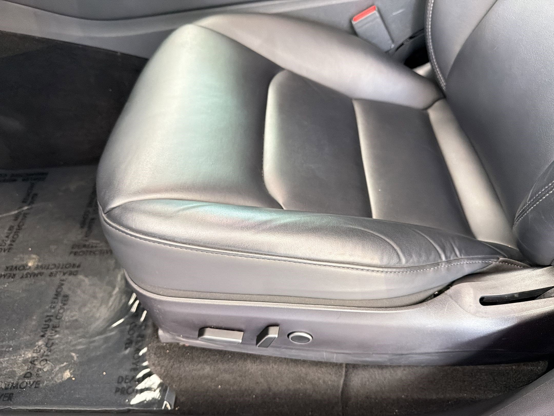 Used 2022 Tesla Model Y Performance AWD/4WD image 14