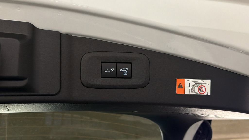 New 2026 Lexus RZ 450e AWD image 9