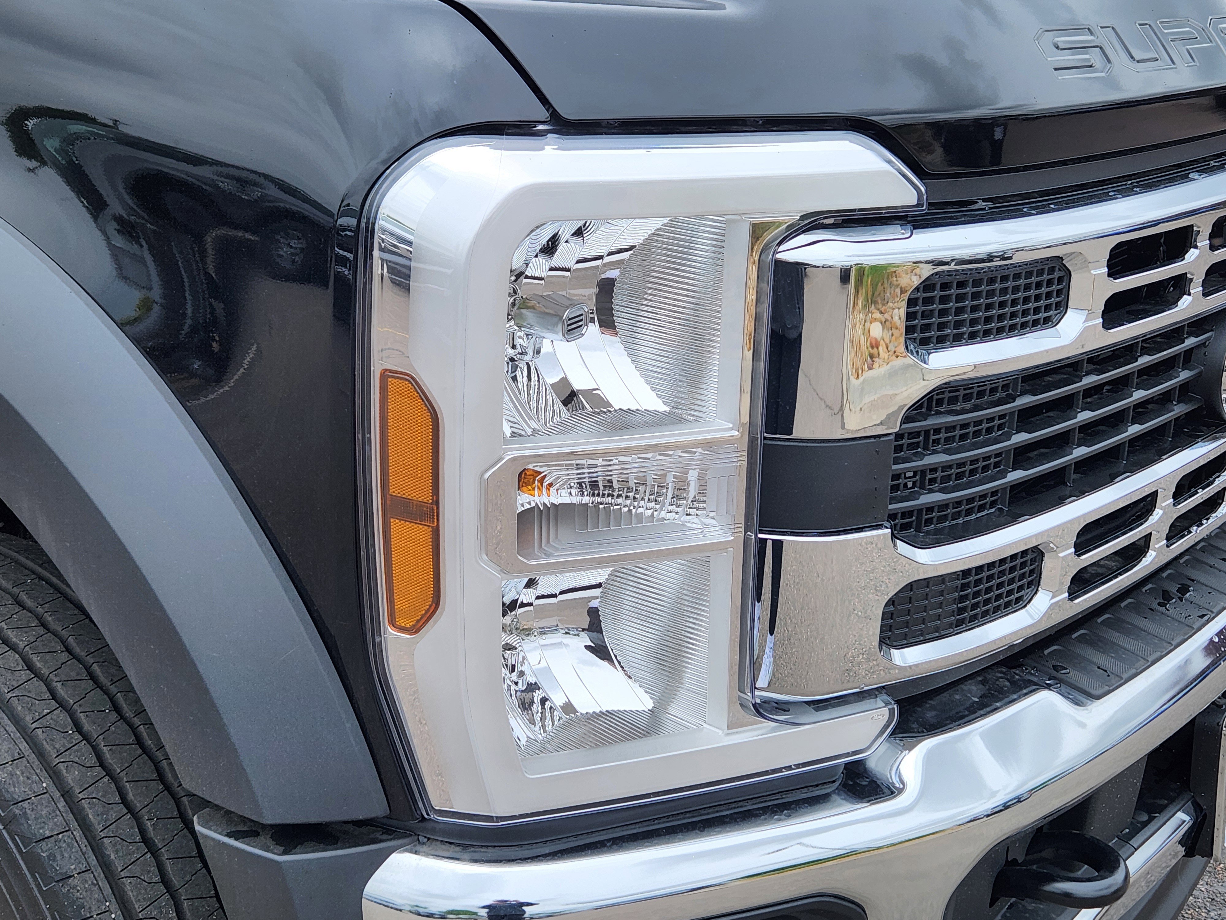 New 2026 Ford F600 4x4 Regular Cab Super Duty w/ XLT Value Package image 11