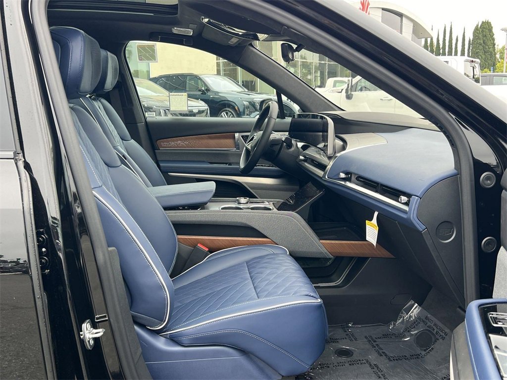 New 2026 Cadillac Vistiq Premium Luxury image 36