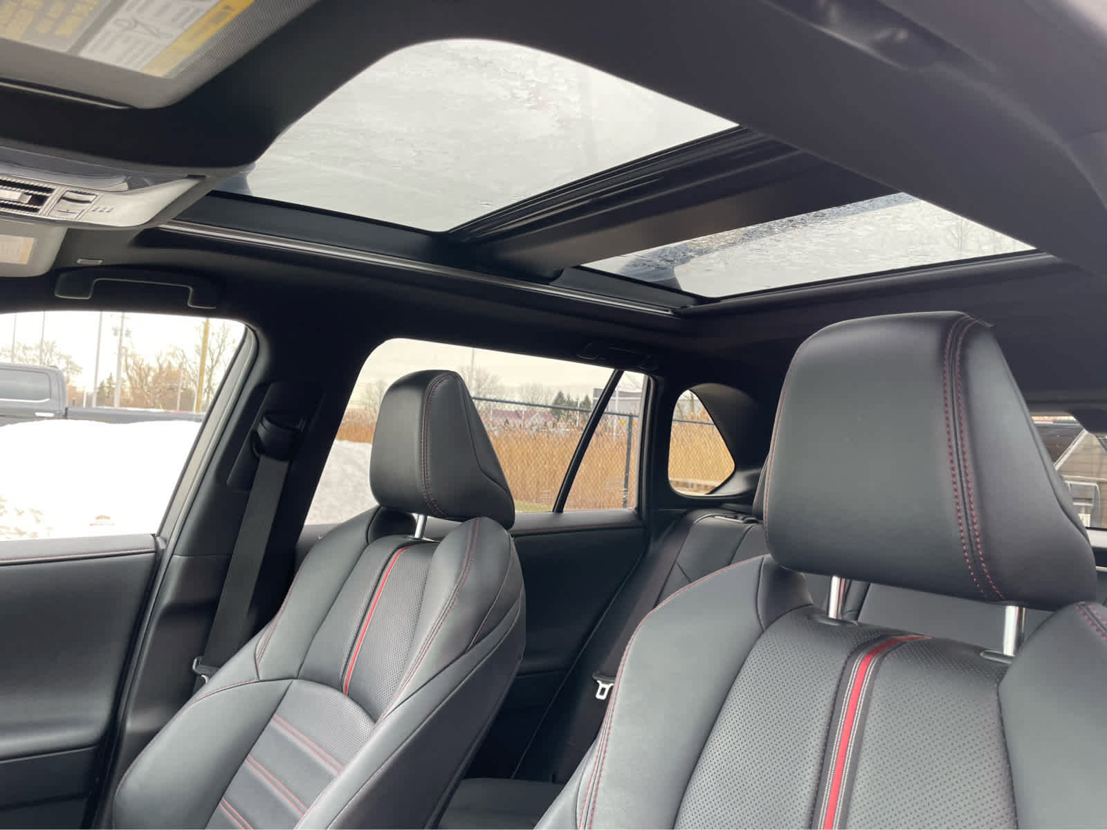 Used 2023 Toyota RAV4 XSE w/ Premium Package image 29