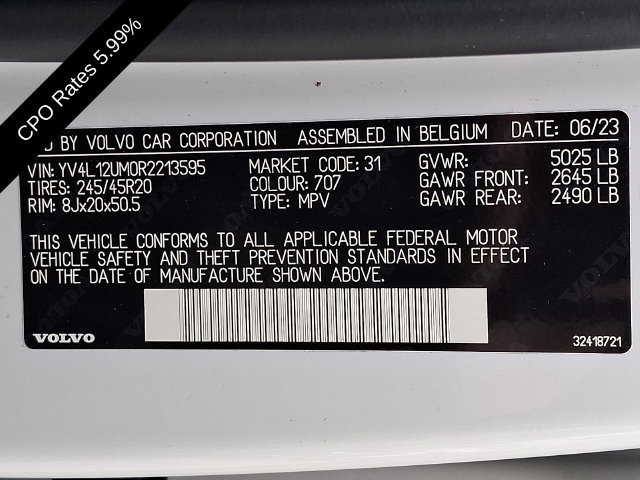 Certified 2024 Volvo XC40 B5 Ultimate w/ Climate Package AWD/4WD image 30