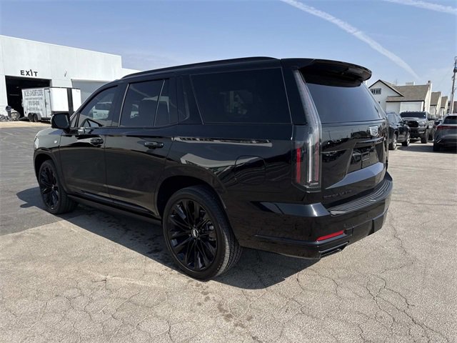 Used 2025 Cadillac Escalade Sport Platinum w/ LPO, ONYX Package image 2
