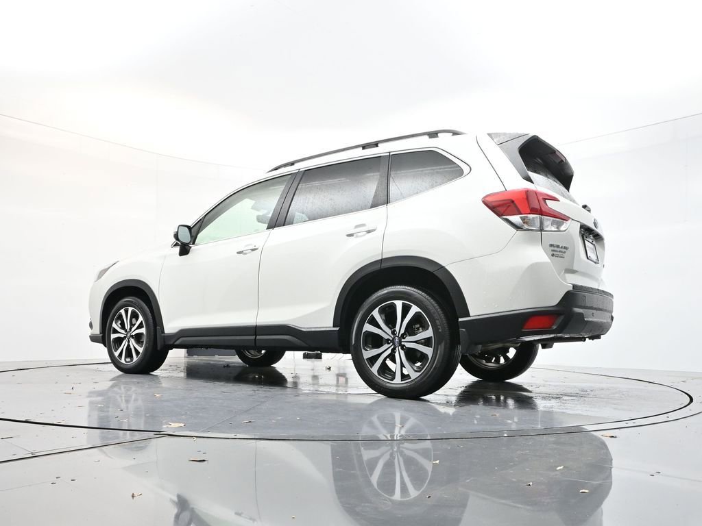 Certified 2024 Subaru Forester Limited image 34