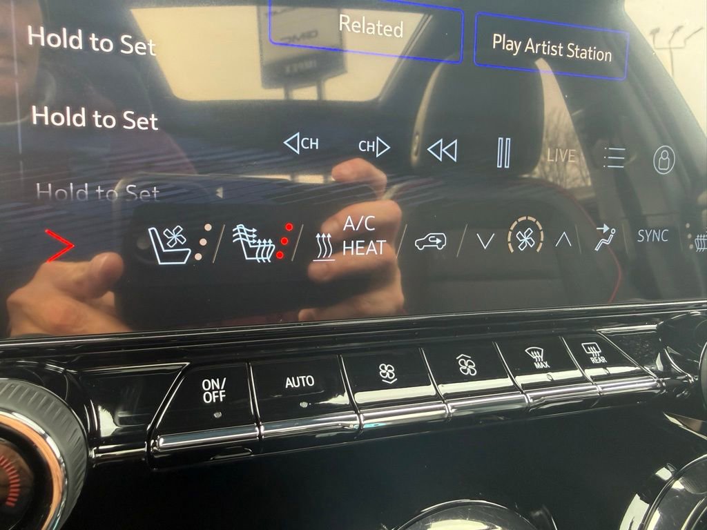 New 2026 Chevrolet Blazer EV RS image 27