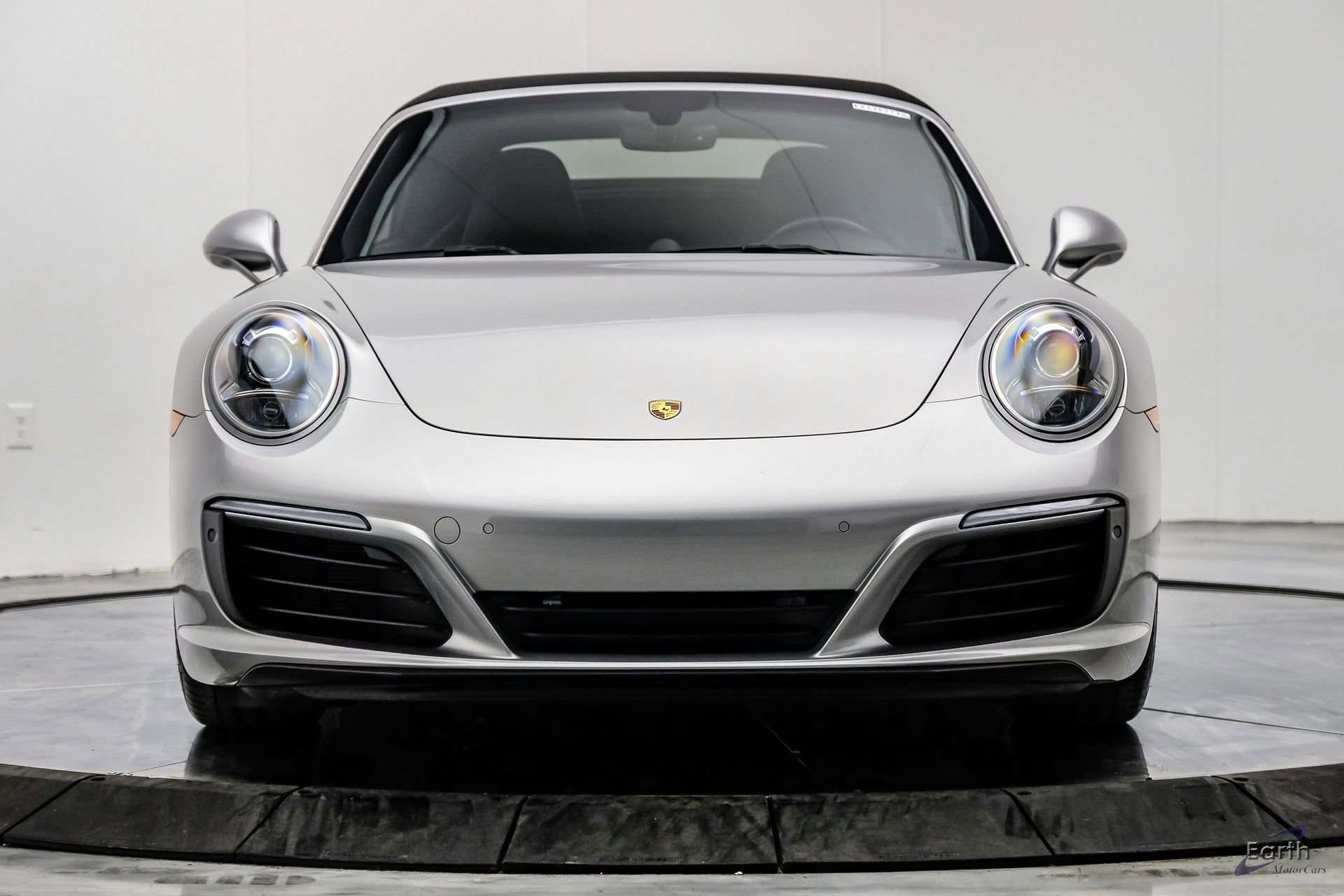 Used 2019 Porsche 911 Carrera S RWD image 35