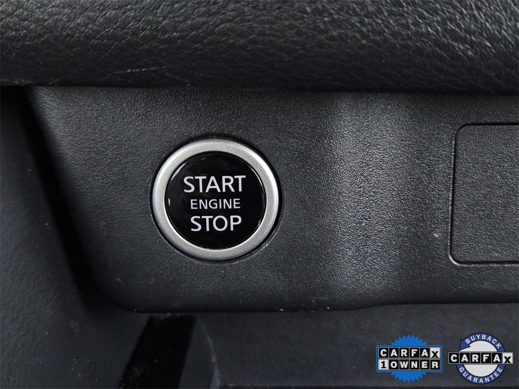 Used 2023 Nissan Rogue SV image 18