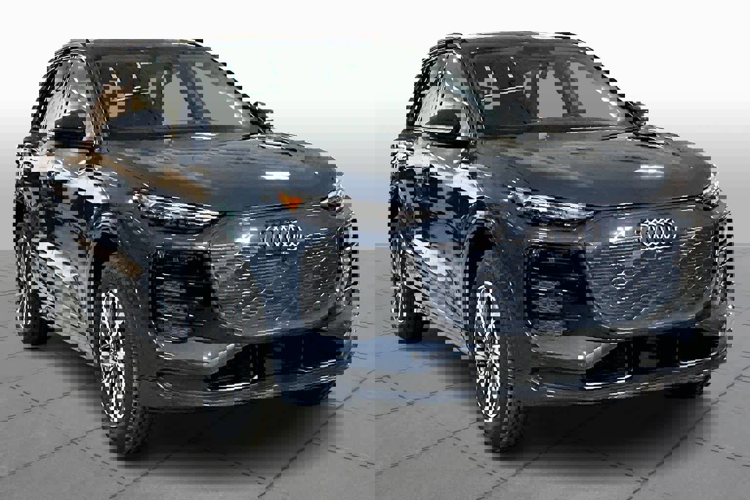 New 2025 Audi Q6 e-tron Premium Plus image 2