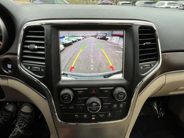 Used 2017 Jeep Grand Cherokee Limited image 13