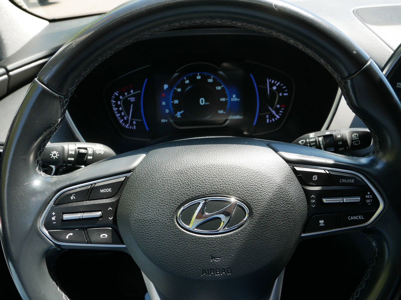 Used 2019 Hyundai Santa Fe Limited AWD/4WD image 24
