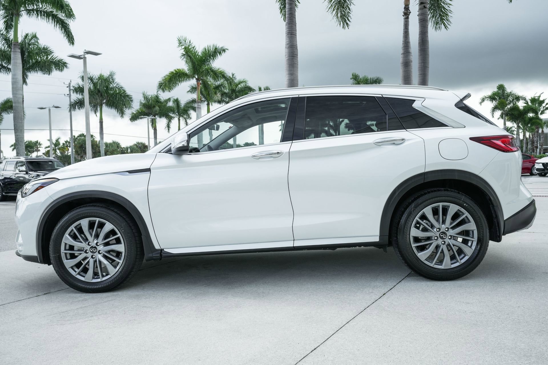 Used 2025 INFINITI QX50 Luxe image 19