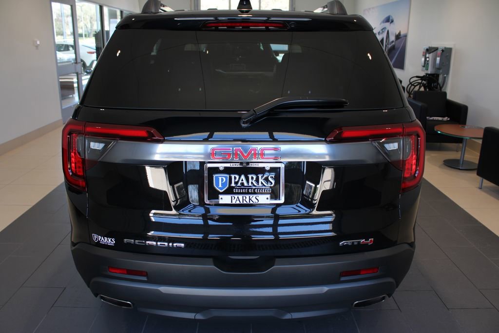 Used 2023 GMC Acadia AT4 w/ Technology Package image 28